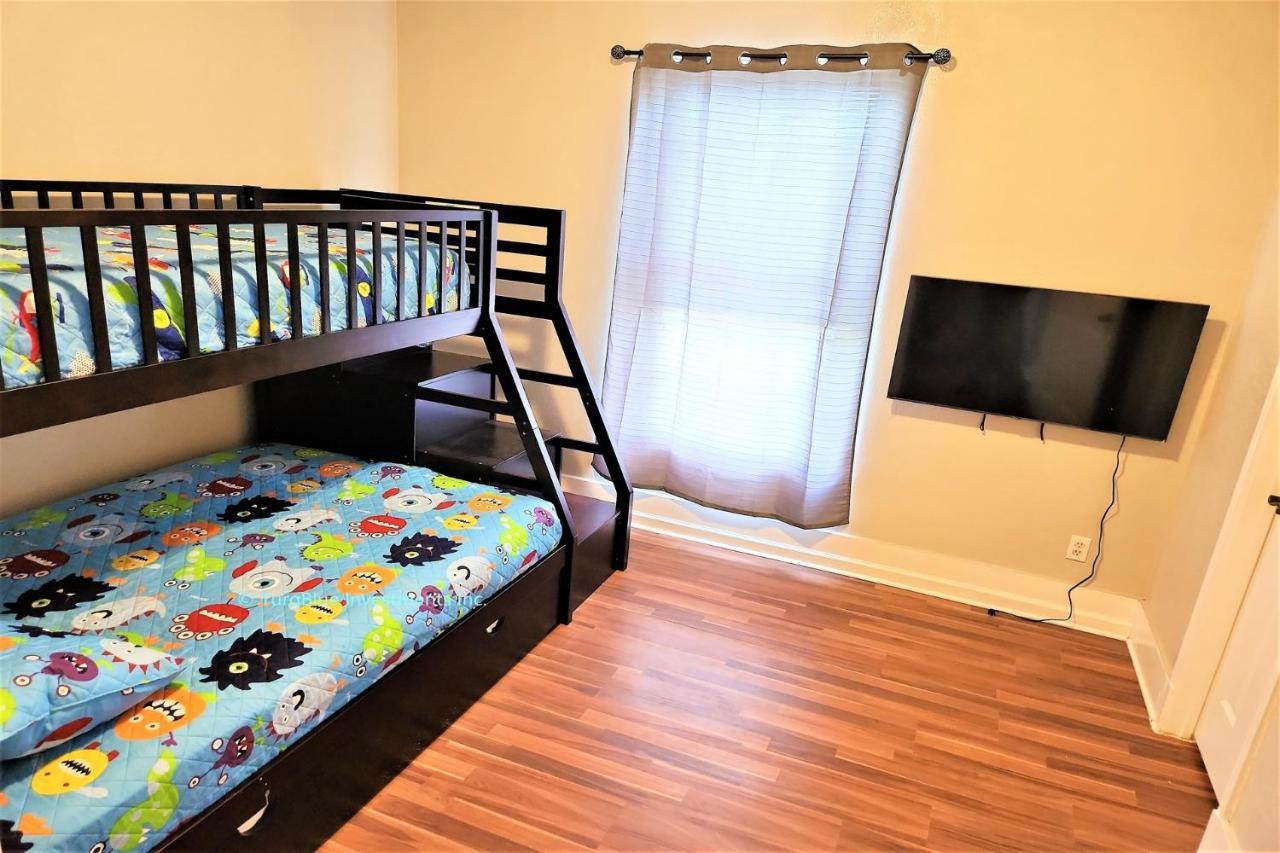 גלווסטון Casaazul-2605A-Couples Retreat By Beach & Pleasure Pier 1 Block Away- 2Bed 2Bath- 7 Minutes To Cruise Terminal מראה חיצוני תמונה