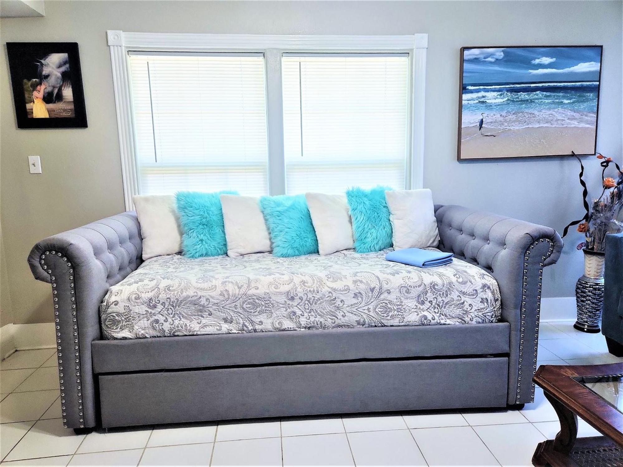 גלווסטון Casaazul-2605A-Couples Retreat By Beach & Pleasure Pier 1 Block Away- 2Bed 2Bath- 7 Minutes To Cruise Terminal מראה חיצוני תמונה