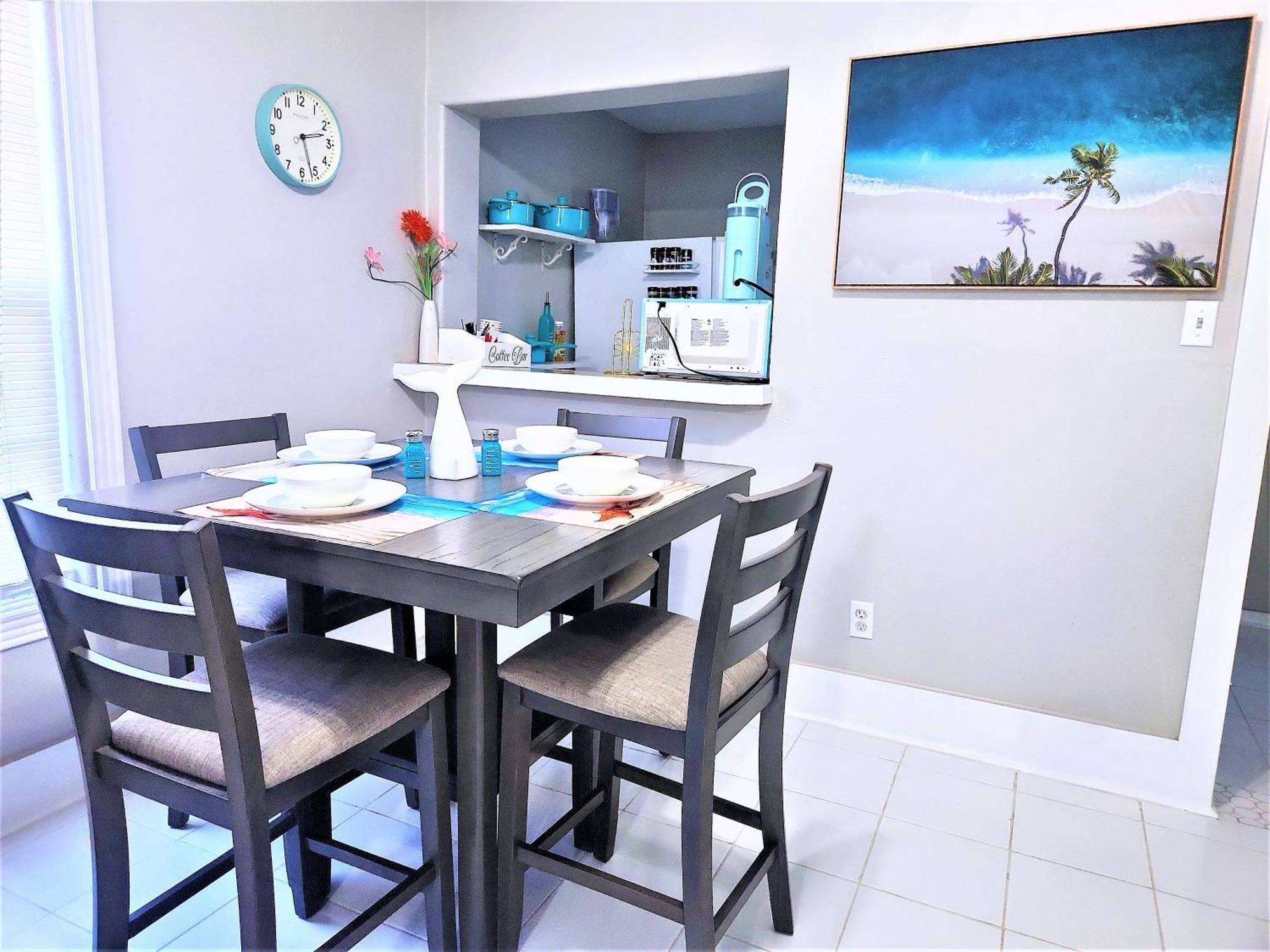 גלווסטון Casaazul-2605A-Couples Retreat By Beach & Pleasure Pier 1 Block Away- 2Bed 2Bath- 7 Minutes To Cruise Terminal מראה חיצוני תמונה